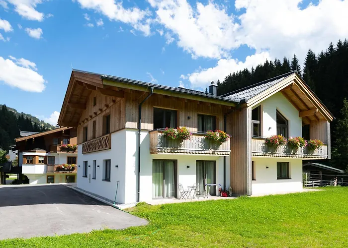 Salitererhof Apartment *