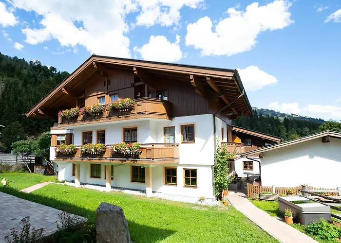 Salitererhof Apartment