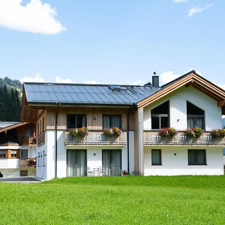 Salitererhof Apartment